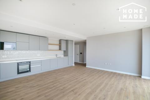2 bedroom flat to rent - Portlands Place, London, E20