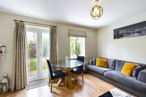 2 bedroom end of terrace house for sale - Persimmon Gardens, Cheltenham, Gloucestershire, GL51