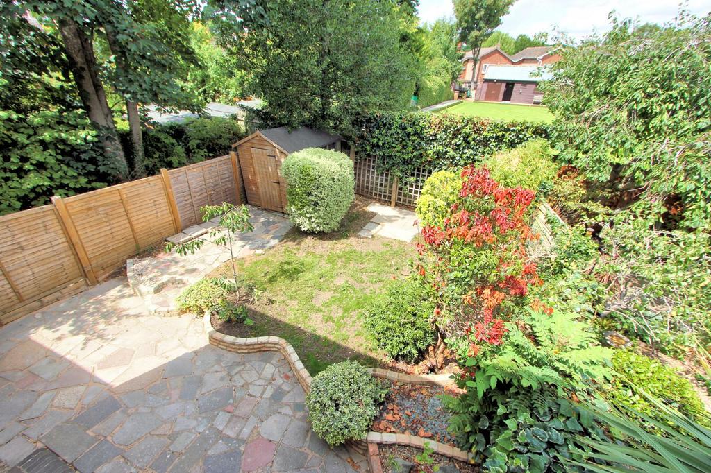 Brookfield, Aston, Stevenage... 3 bed end of terrace house £440,000