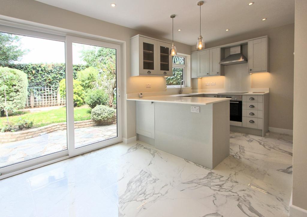 Brookfield, Aston, Stevenage... 3 bed end of terrace house £440,000