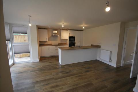 4 bedroom house to rent - 92 Harvest Road, Lubenham View, Market Harborough, Leicestershire, LE16 9FN