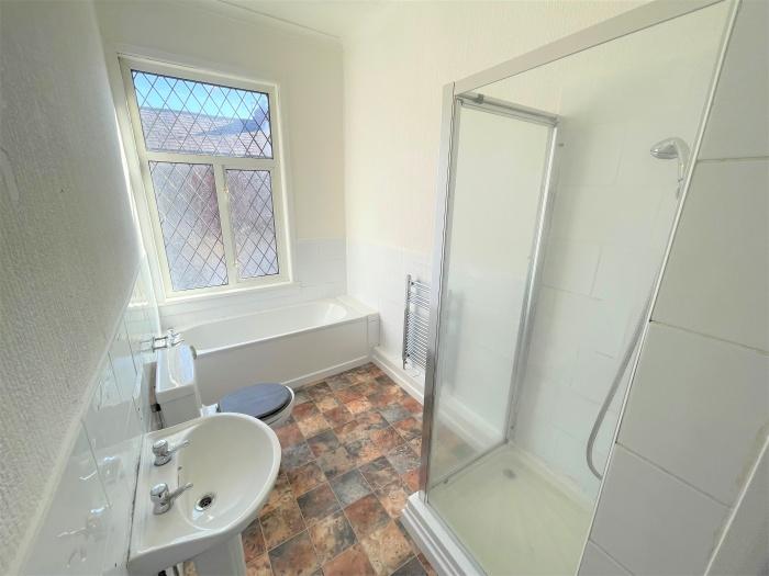 1 Shuttleworth Road