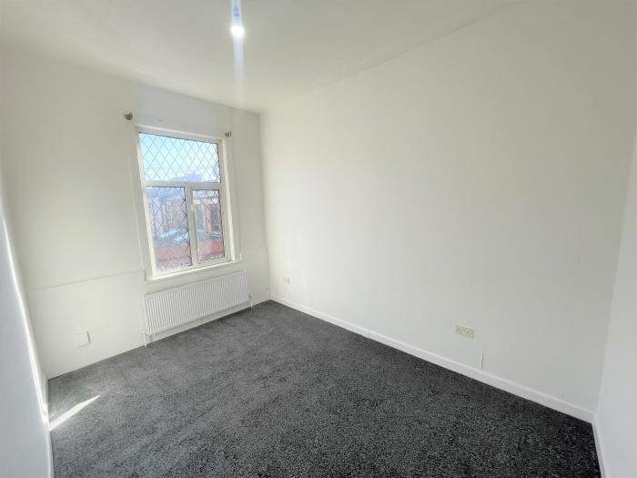 1 Shuttleworth Road