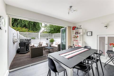 3 bedroom semi-detached house for sale - Medina Place, Hove, East Sussex, BN3
