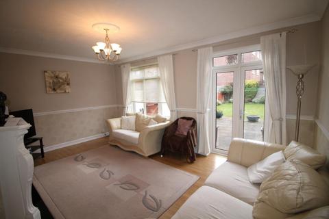 3 bedroom semi-detached house to rent, Appleby Road, London