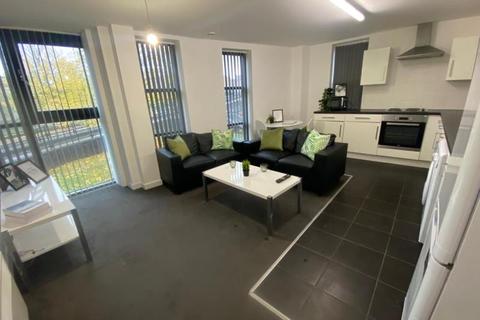 3 bedroom flat share to rent - Westdale Apartments, 14 Western Road, Leicester, LE3