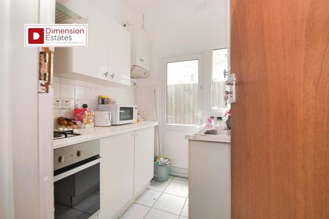 5 bedroom terraced house to rent, Arnold Road, Tottenham, N15