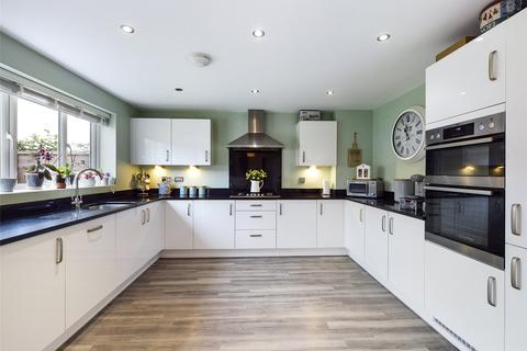 4 bedroom detached house for sale - Whitley Close, Hartlebury, Kidderminster, Worcestershire, DY11