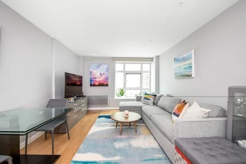 2 bedroom flat to rent - Clipper Apartments, SE10