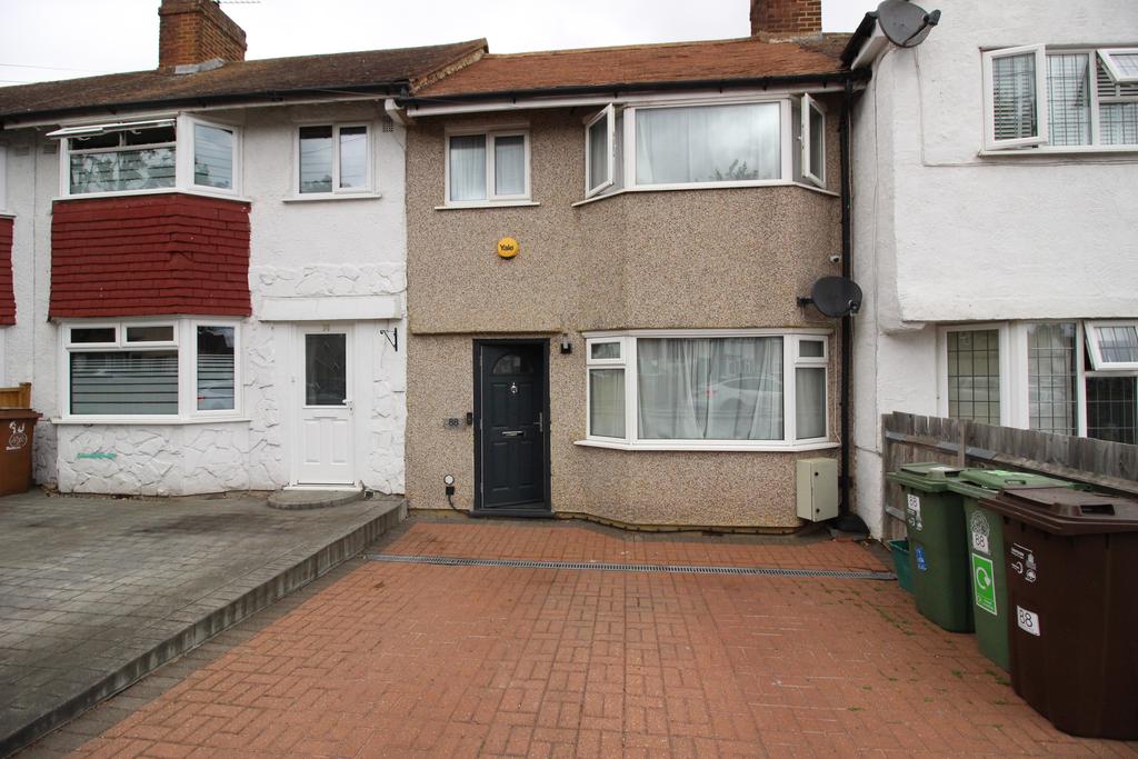 Buckland Way, Worcester Park KT4 3 bed terraced house for sale £500,000