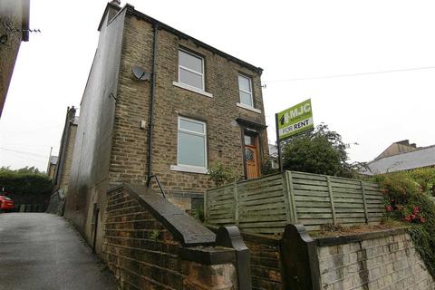 3 bedroom detached house to rent - Hill Top Road, Huddersfield