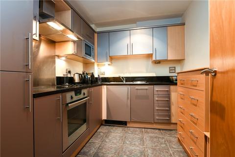 1 bedroom apartment to rent, Antonine Heights, City Walk, SE1