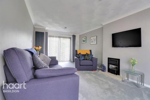 44 Codenham Green, Basildon, SS16 5DR
