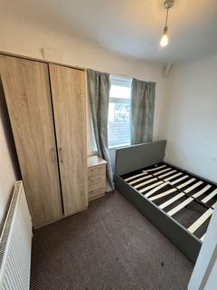 1 bedroom in a house share to rent, Aigburth Road, Aigburth