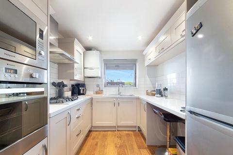 2 bedroom apartment to rent - Caraway Heights, 240 Poplar High Street, London, E14