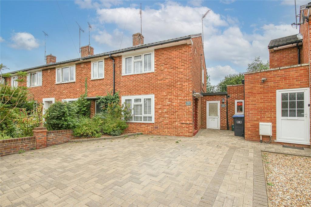 Marley Road, Welwyn Garden City... 2 bed end of terrace house £400,000