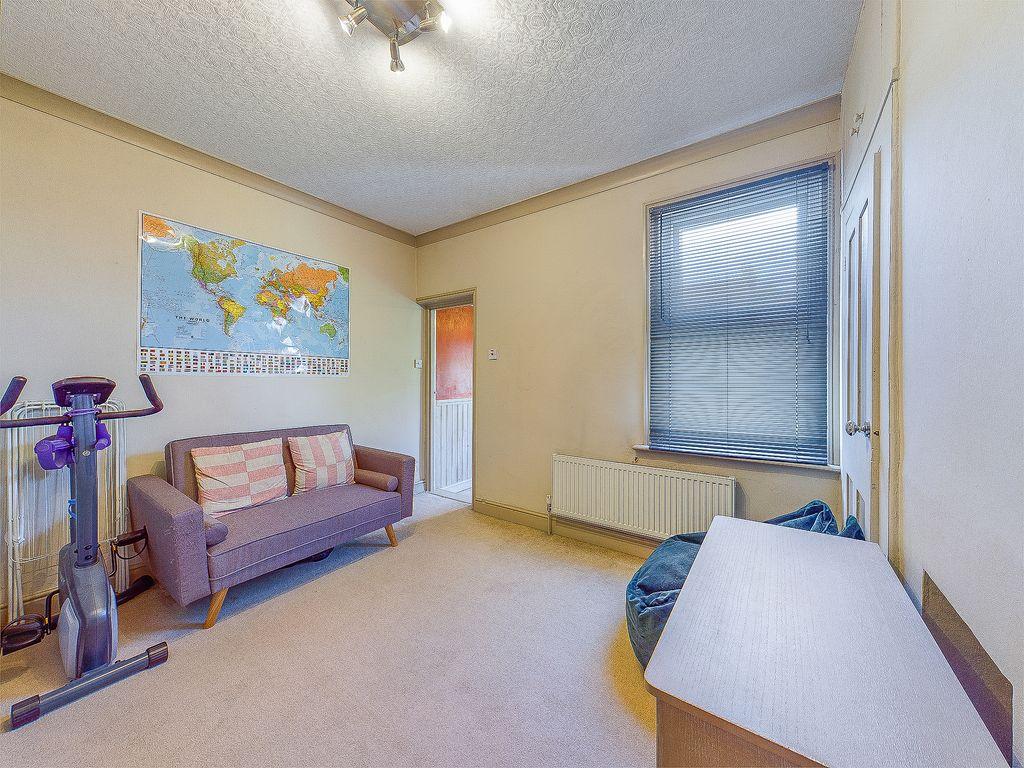 Bedroom 2 (Double)