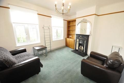 2 bedroom flat to rent - Stratheden Parade, Blackheath, SE3