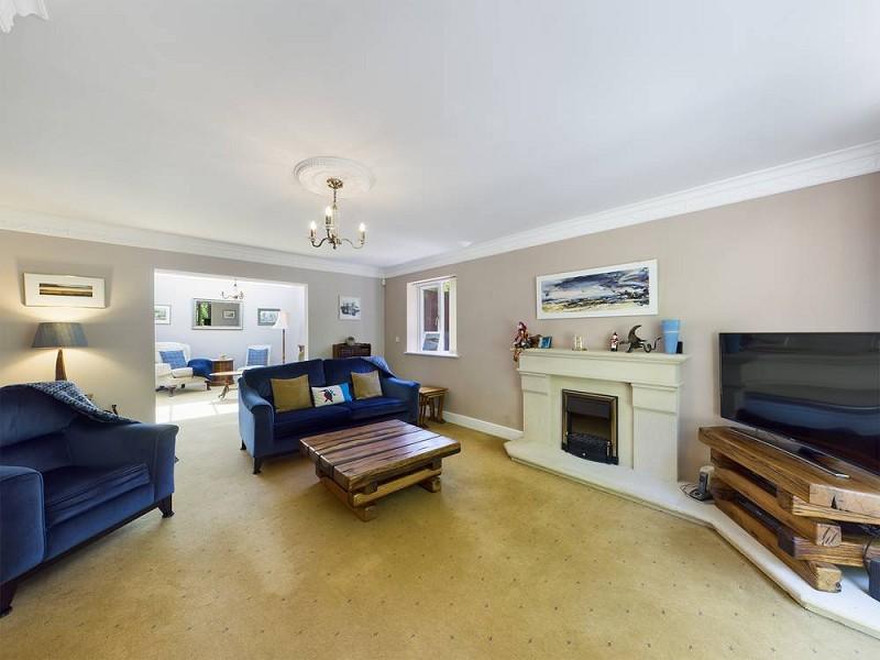 Ffordd Deg, Caerphilly Mountain... 4 bed detached house £700,000