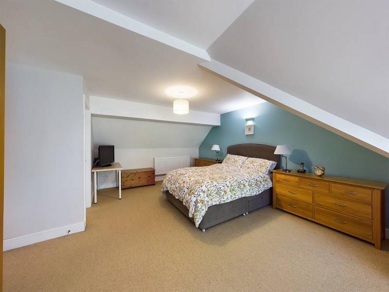 Bedroom 1 with En Suite &amp; Dressing Area