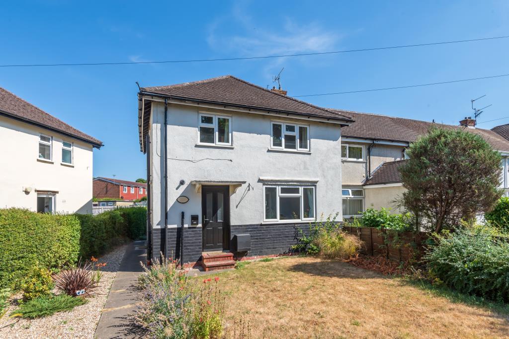 Grove Road, Basingstoke, RG21 3 bed end of terrace house £1,450 pcm