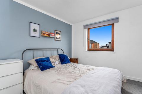 2 bedroom flat to rent - Timber Bush, The Shore, Edinburgh, EH6