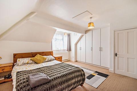 1 Birkdale Avenue, Pinner, HA5 5SG