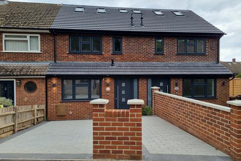 52 Warwick Road, Stevenage, SG2 0QS