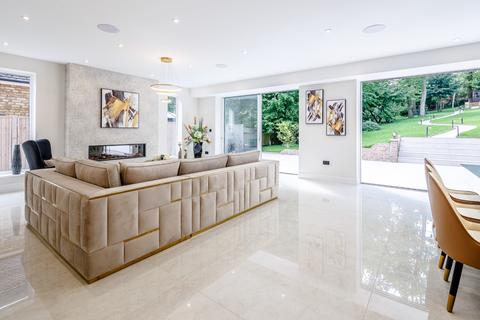 8 bedroom detached house for sale - The Clump, Rickmansworth, WD3