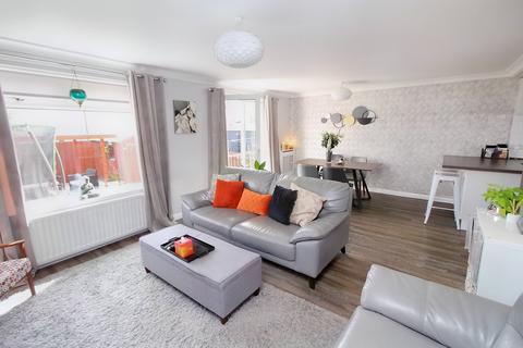 20 Carson Road, Balloch, Alexandria, G83 8QG