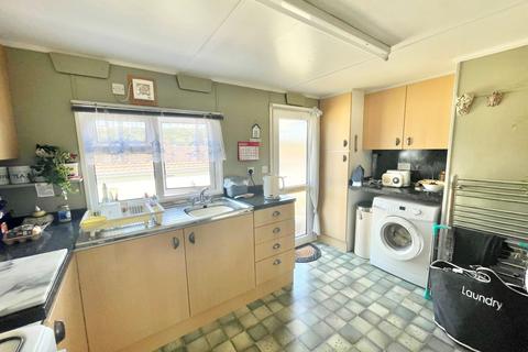 2 bedroom bungalow for sale, The Drive, Court Farm Road, Newhaven