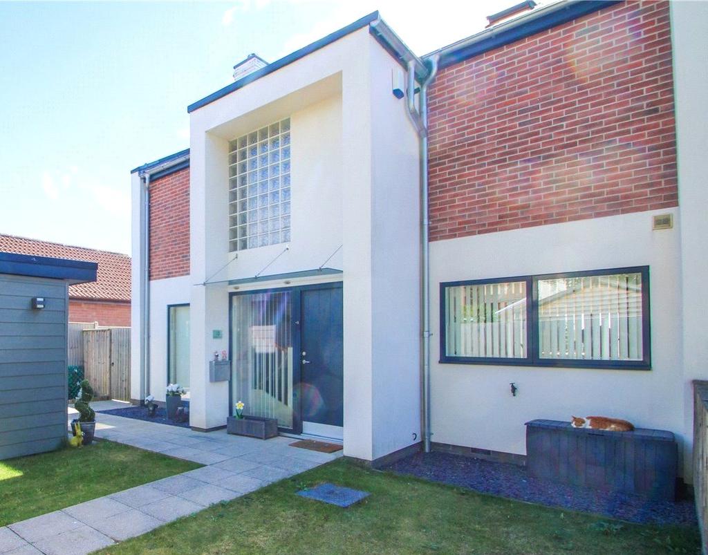 St Cuthberts Drive, Brislington, Bristol, BS4 3 bed end of terrace