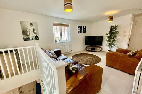 47 Hardwick Hall Way, Daventry, NN11 8AQ