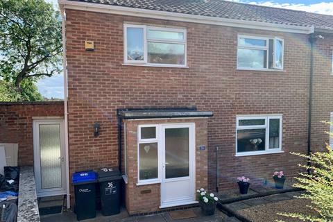 36 Helmdon Crescent, Northampton, NN2 8JS