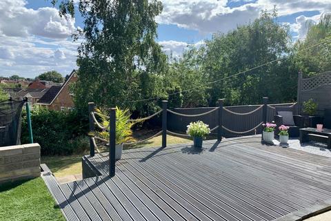 36 Helmdon Crescent, Northampton, NN2 8JS
