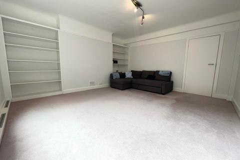 2 bedroom flat to rent, Manor Road, Bournemouth, Dorset, BH1