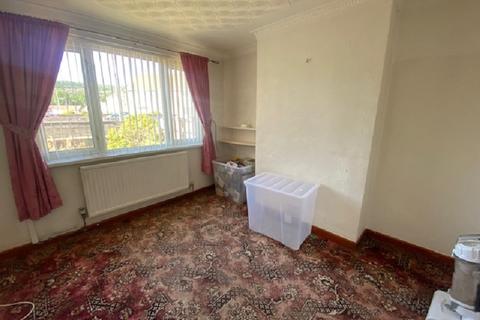 8 Craig Nedd, Glynneath, Neath, SA11 5HG