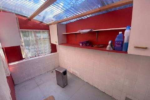 8 Craig Nedd, Glynneath, Neath, SA11 5HG