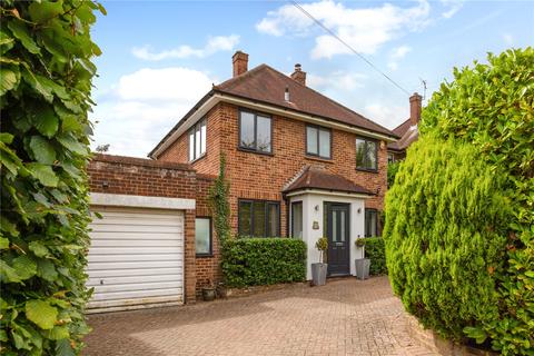 3 bedroom detached house for sale - Beacon Way, Rickmansworth, Hertfordshire, WD3