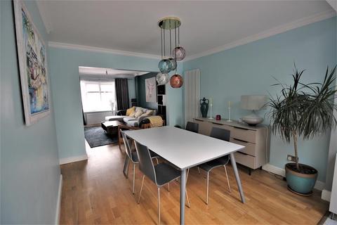 3 bedroom terraced house to rent - Glenview , Abbey Wood , London, SE2 0SB