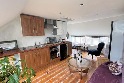 18 Drummond Street, Muthill, Crieff, PH5 2AN
