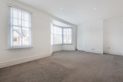 2 bedroom apartment to rent - Panmuir Road London SW20