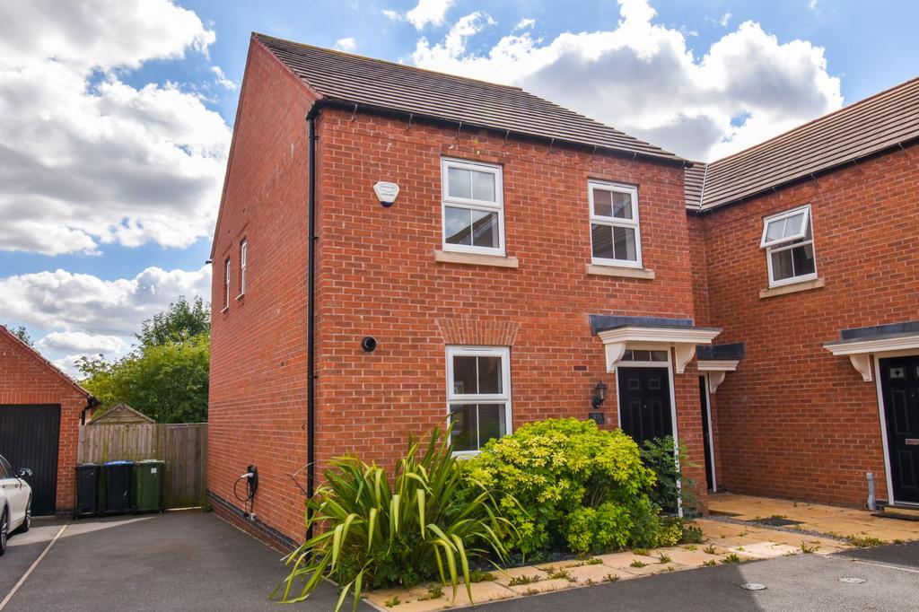 Dairy Way, Kibworth Harcourt, Leicester 3 bed semidetached house £