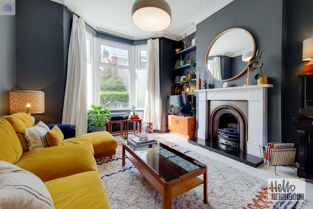 Corbyn Street, London, N4 3 bed terraced house £3,300 pcm (£762 pw)