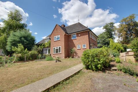 14 Abbey Close, Hythe, Southampton, SO45 6EL