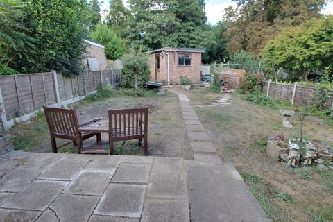 14 Abbey Close, Hythe, Southampton, SO45 6EL