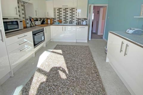 38 Crockwells Close, Exminster, Exeter, EX6 8DL