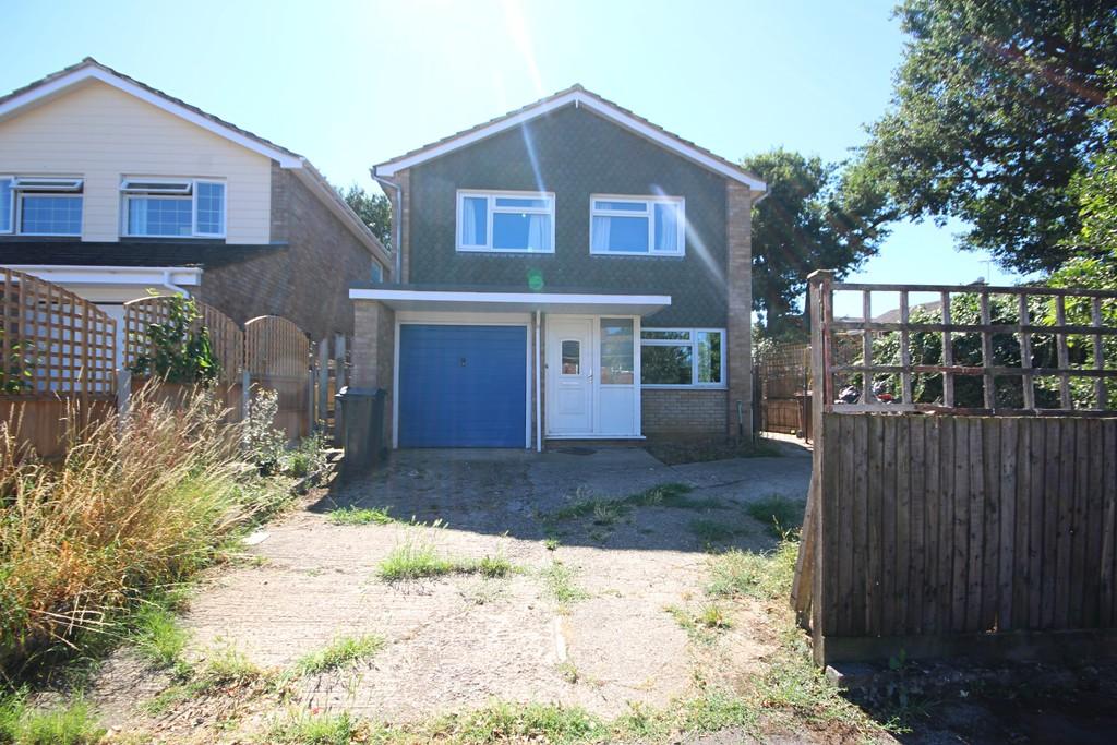 Canons Close, Bicknacre 4 bed detached house for sale £400,000