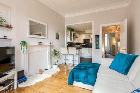 1 bedroom flat for sale - Garrioch Road, Flat 1/3, North Kelvinside, Glasgow, G20 8RJ