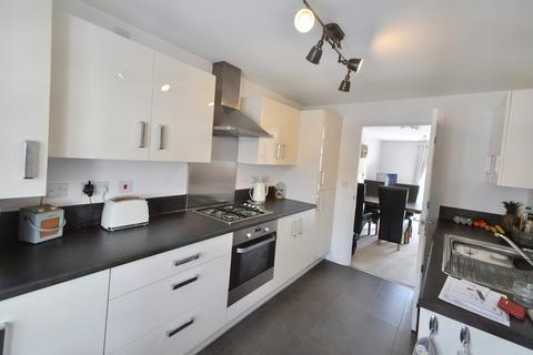 3 bedroom end of terrace house for sale, Kingston Road, Benfleet